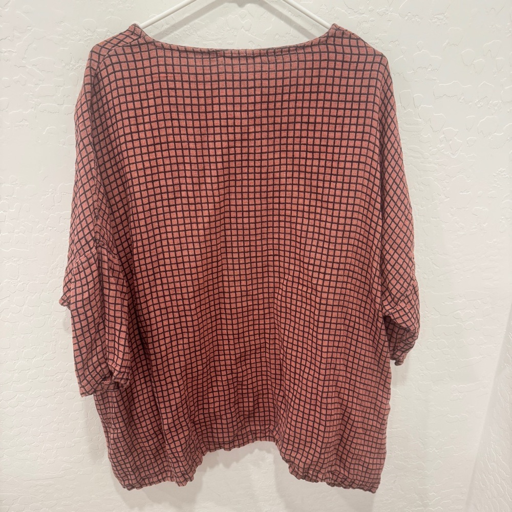 Cut Loose Terracotta and Black Checkered Popover Blouse - Picture 5 of 5